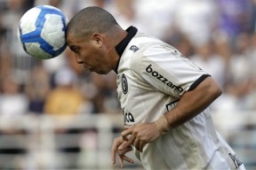 多特蒙德训练开放日，清晨迎来里程碑引欢呼，全明星赛在即，临场指挥获称赞