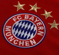 男子搭讪失败后暴力攻击女子